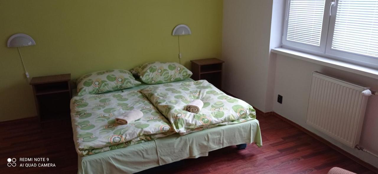 Salatin Hotel Ружомберок Екстериор снимка