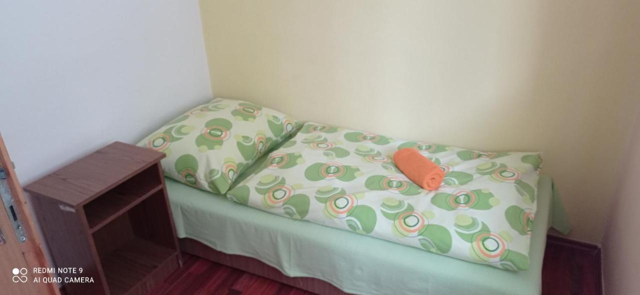 Salatin Hotel Ружомберок Екстериор снимка
