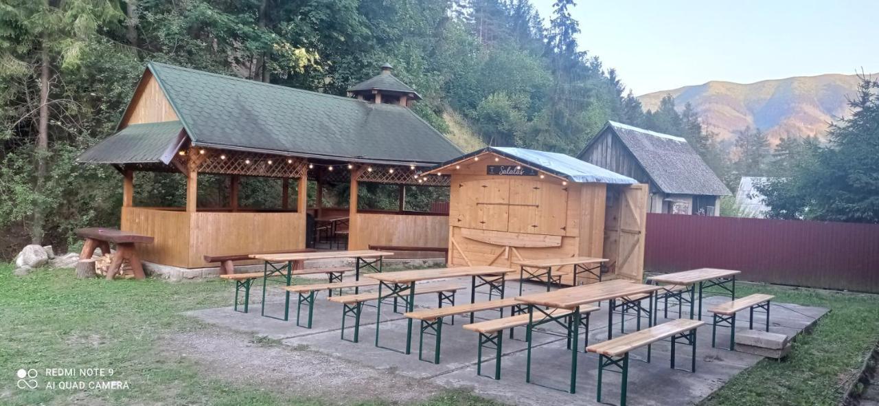 Salatin Hotel Ружомберок Екстериор снимка